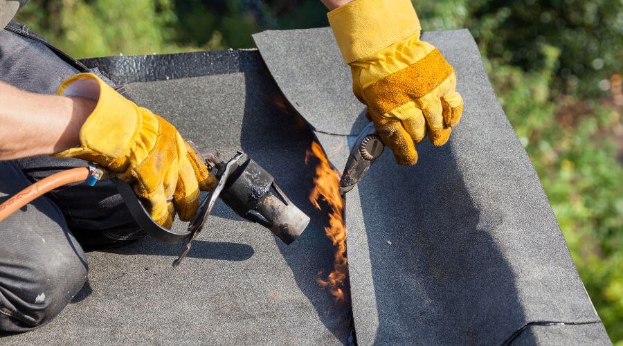 Professional gutter cleaning in Newkirk, OK
